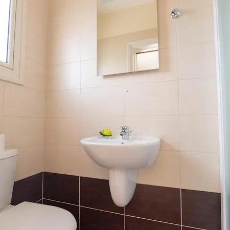 Malama 2 Ekaterina 2 Bedroom