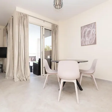 Malama 2 Ekaterina 2 Bedroom * פאראלימני