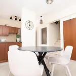 Malama 2 Ekaterina 2 Bedroom Παραλίμνι