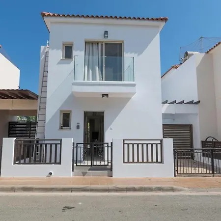 Malama 2 Ekaterina 2 Bedroom ヴィラ パラリムニ