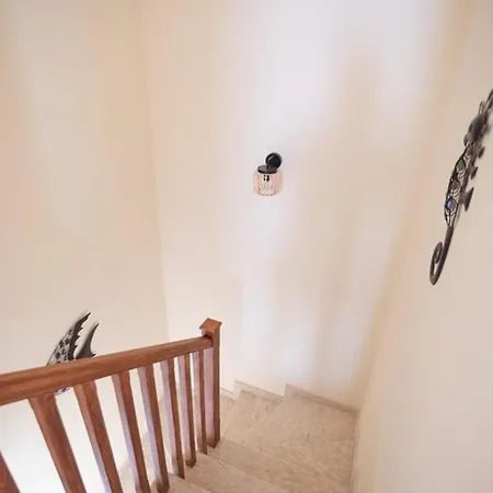 Malama 2 Ekaterina 2 Bedroom パラリムニ