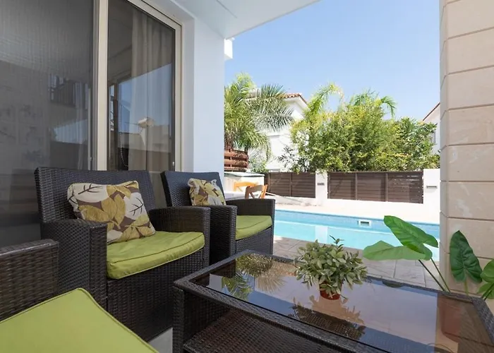 Malama 2 Ekaterina 2 Bedroom Vila *