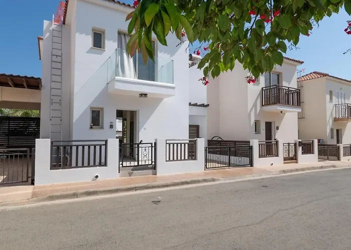 Malama 2 Ekaterina 2 Bedroom Vila